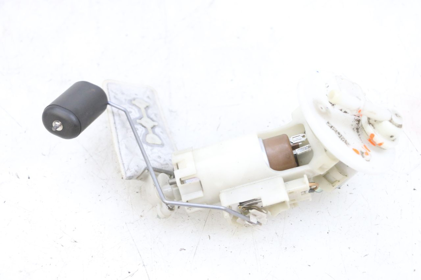 photo de POMPA DEL CARBURANTE MBK FLIPPER 115 (2013 - 2017) - Stato della superficie e materiale