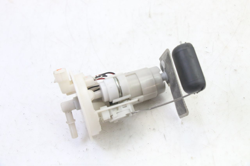 photo de POMPA CARBURANTE VENESI FLY RETRO 4T 50 (2020 - 2025)