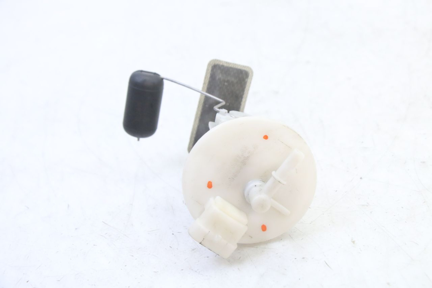 photo de POMPA CARBURANTE VENESI FLY RETRO 4T 50 (2020 - 2025)