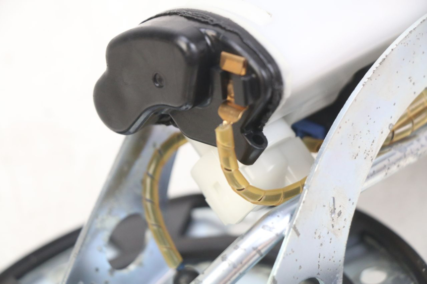 photo de POMPA CARBURANTE HONDA CB R 1000 (2018 - 2023)