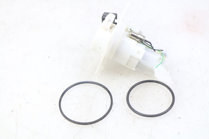 photo de POMPA DEL CARBURANTE HONDA CRF CR-F 125 (2022 - 2023)