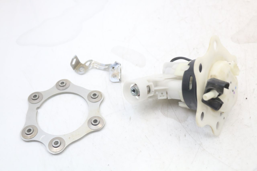 photo de POMPA CARBURANTE HONDA CRF R 250 (2020 - 2021)