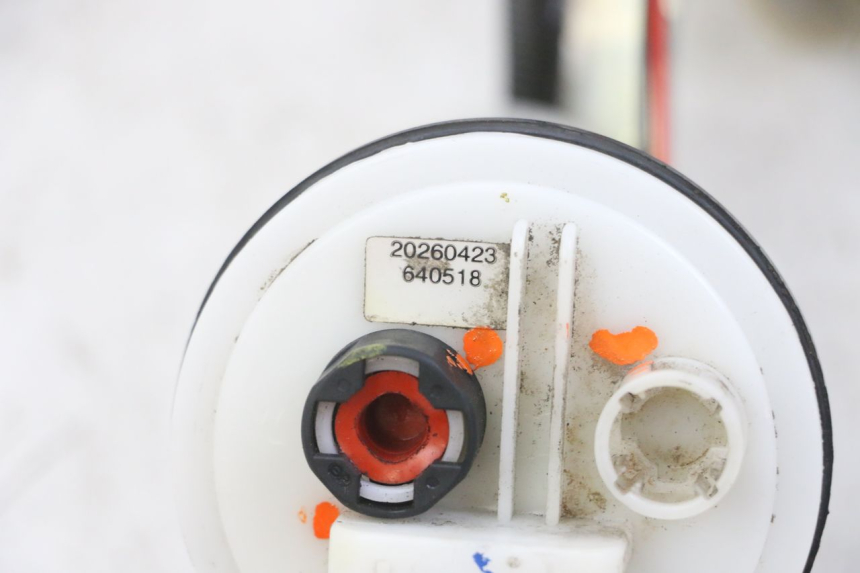 photo de POMPA CARBURANTE PIAGGIO IE MP3 YOURBAN 300 (2011 - 2016)