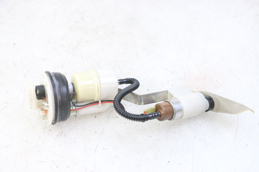 photo de POMPA CARBURANTE PIAGGIO IE MP3 YOURBAN 300 (2011 - 2016)