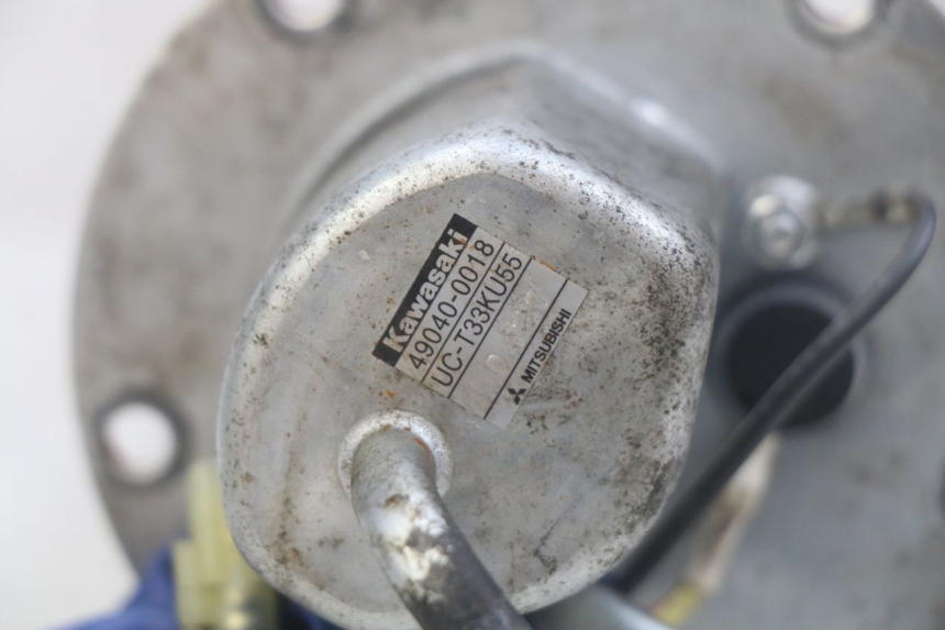 photo de POMPA DEL CARBURANTE KAWASAKI Z 750 (2007 - 2013)