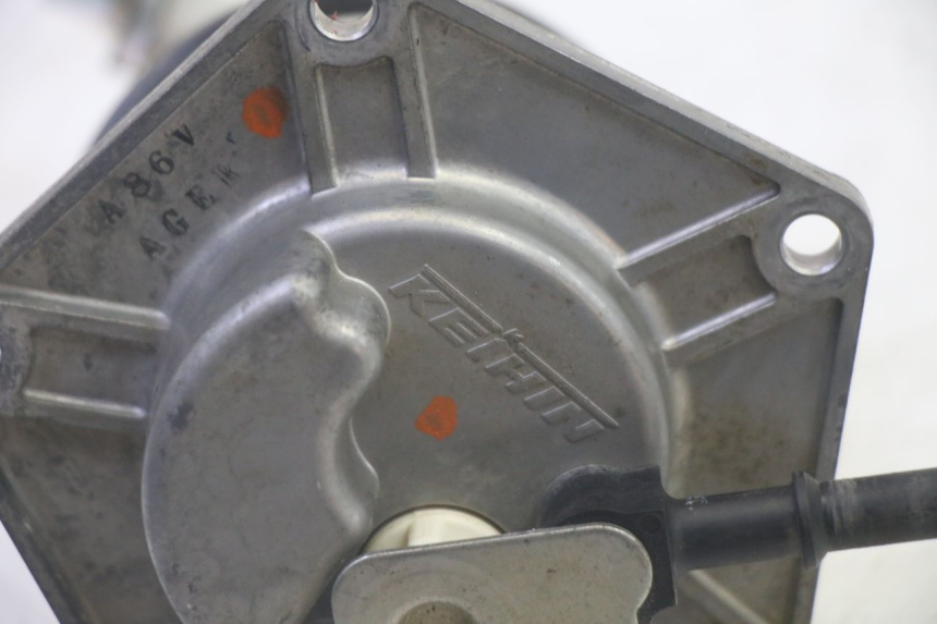 photo de POMPA CARBURANTE KAWASAKI KXF KX-F 250 (2017 - 2019) - Primo piano tecnico