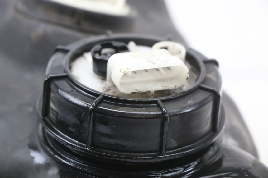 photo de POMPA DEL CARBURANTE PIAGGIO MP3 LT 400 (2007 - 2012)