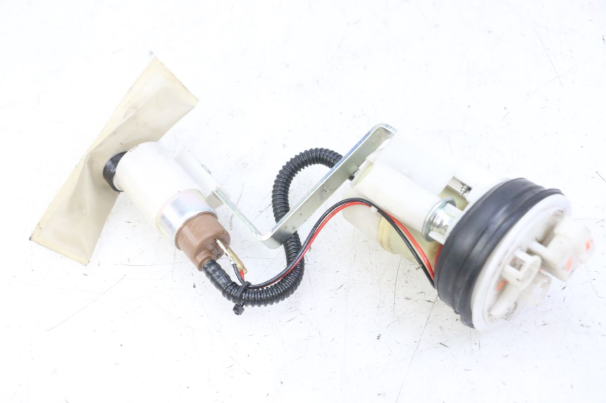 photo de POMPA CARBURANTE PIAGGIO MP3 LT 300 (2010 - 2016)