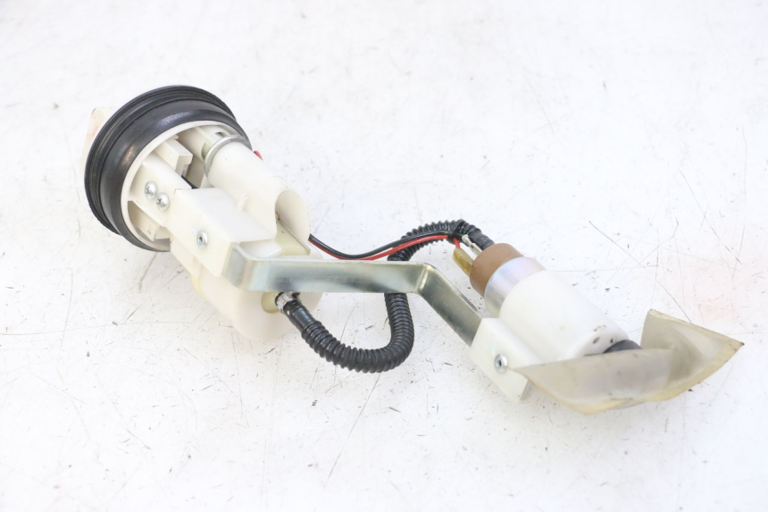 photo de POMPA CARBURANTE PIAGGIO MP3 LT 300 (2010 - 2016)