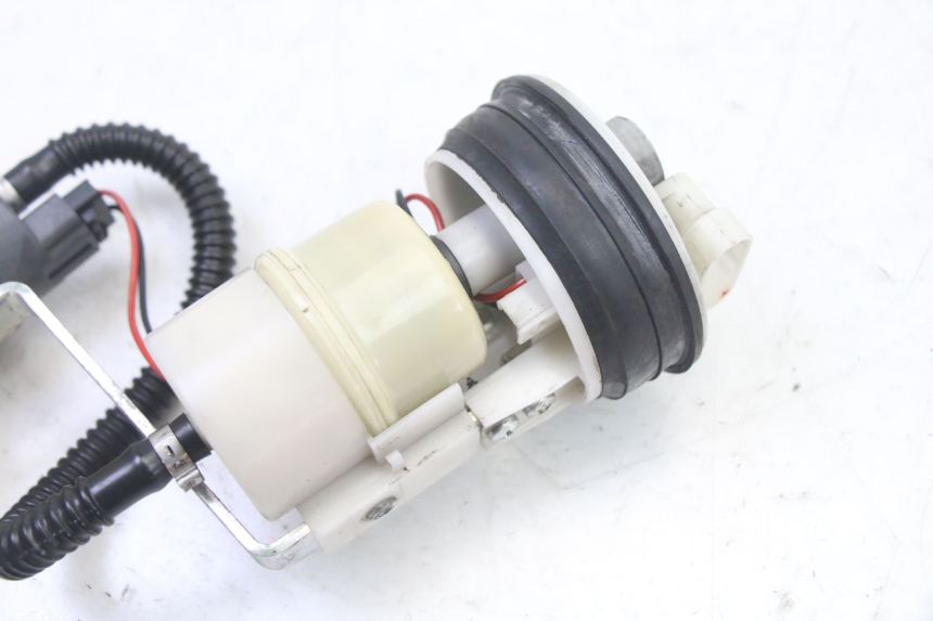 photo de POMPA DEL CARBURANTE PIAGGIO MP3 500 (2011 - 2015)