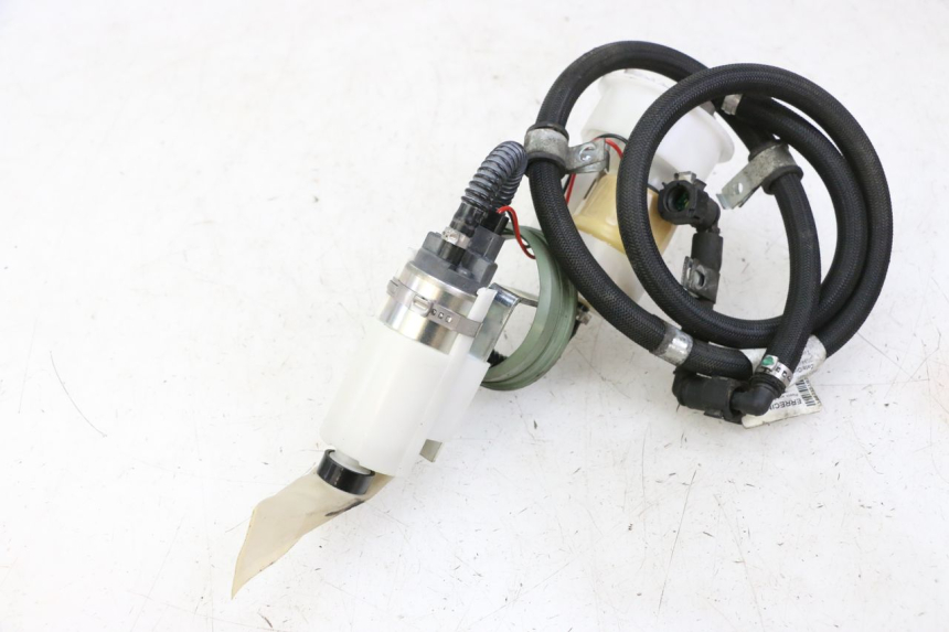 photo de POMPA CARBURANTE PIAGGIO MP3 500 (2014 - 2016)