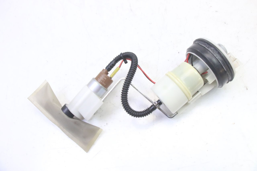 photo de POMPA DEL CARBURANTE PIAGGIO MP3 RL 250 (2007 - 2010)