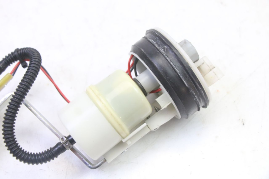 photo de POMPA DEL CARBURANTE PIAGGIO MP3 RL 250 (2007 - 2010)