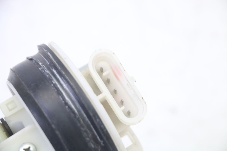 photo de POMPA DEL CARBURANTE PIAGGIO MP3 RL 250 (2007 - 2010)