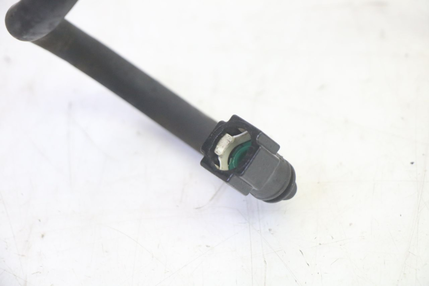 photo de POMPA DEL CARBURANTE PIAGGIO MP3 RL 250 (2007 - 2010) - Dettagli dei punti di fissaggio