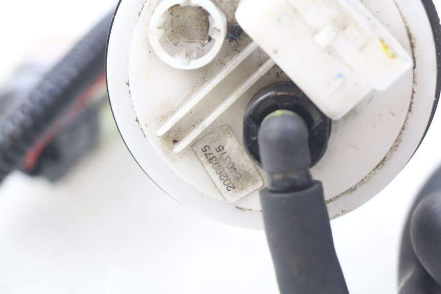 photo de POMPA DEL CARBURANTE PIAGGIO MP3 500 (2011 - 2015)