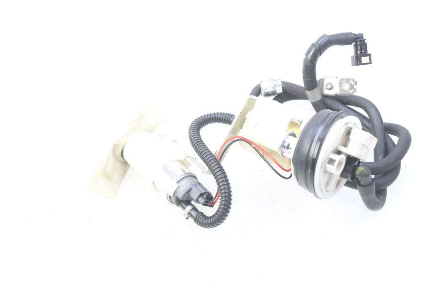 photo de POMPA DEL CARBURANTE PIAGGIO MP3 500 (2011 - 2015)