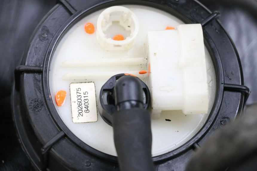 photo de POMPA DEL CARBURANTE PIAGGIO MP3 500 (2011 - 2015)