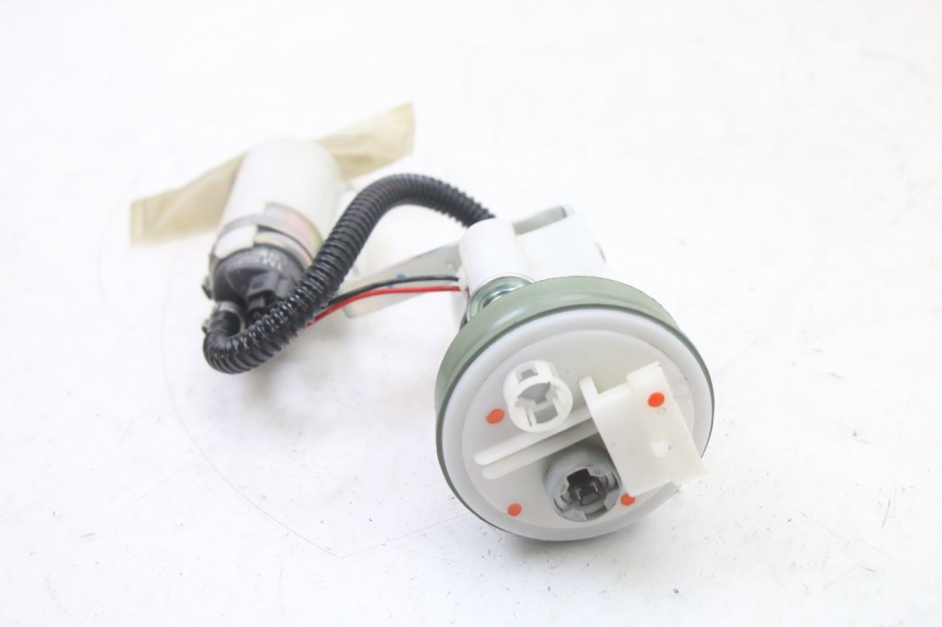 photo de POMPA CARBURANTE PIAGGIO MP3 500 (2014 - 2016)