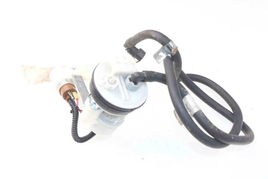 photo de POMPA CARBURANTE PIAGGIO VESPA LX IE 125 (2010 - 2012)