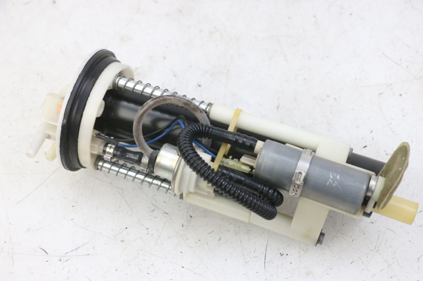 photo de POMPA CARBURANTE PEUGEOT SATELIS COMPRESSOR K15 125 (2006 - 2009)
