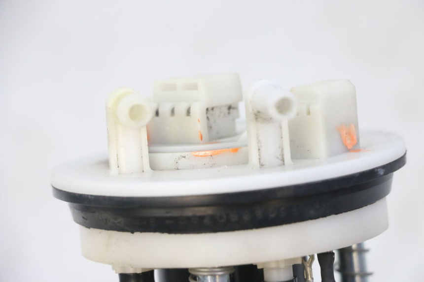 photo de POMPA CARBURANTE PEUGEOT SATELIS COMPRESSOR K15 125 (2006 - 2009)