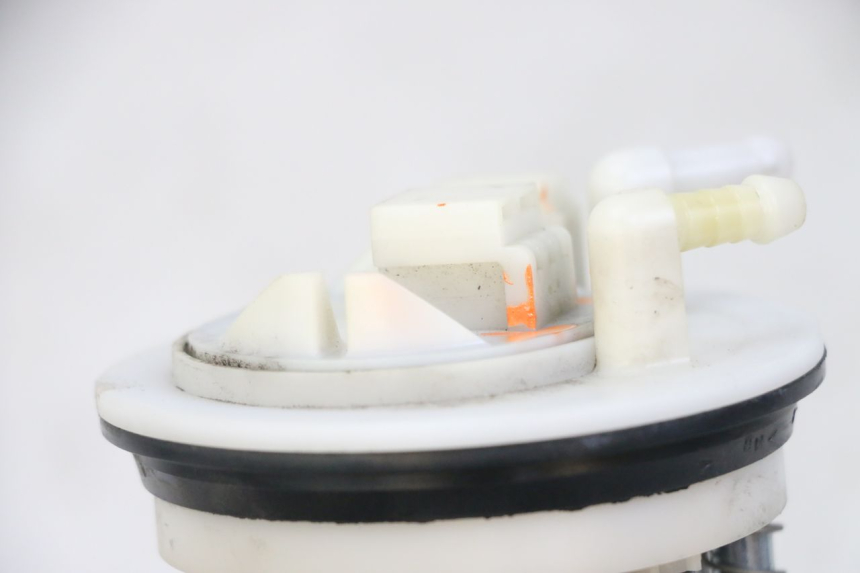 photo de POMPA CARBURANTE PEUGEOT SATELIS COMPRESSOR K15 125 (2006 - 2009)