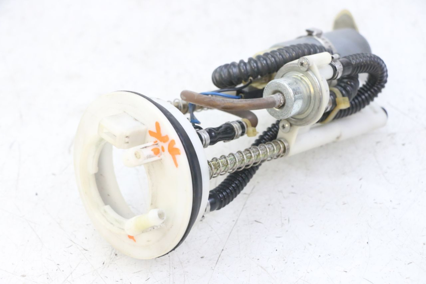 photo de POMPA CARBURANTE PEUGEOT SATELIS 125 (2013 - 2018)