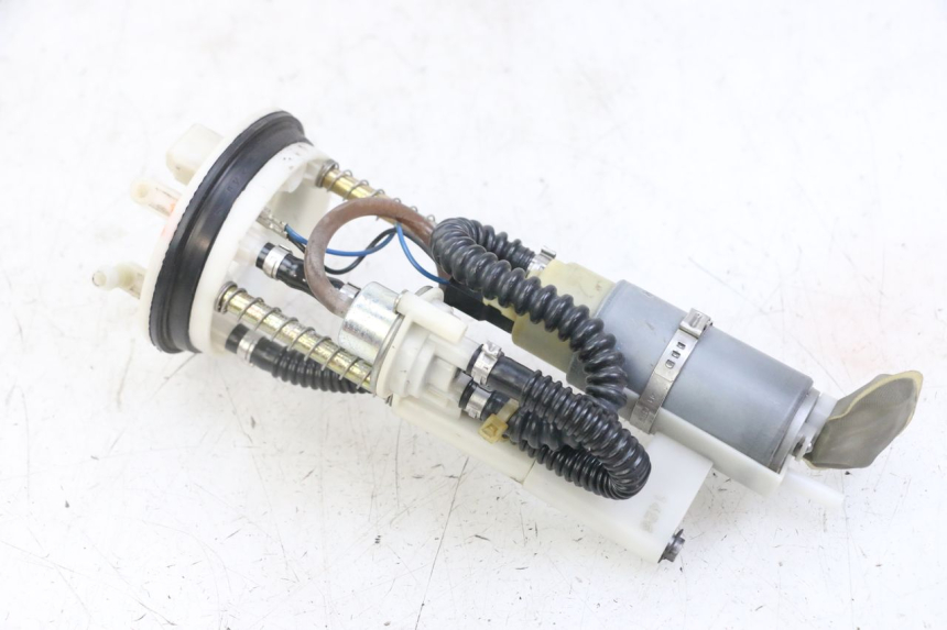 photo de POMPA CARBURANTE PEUGEOT SATELIS 125 (2013 - 2018)