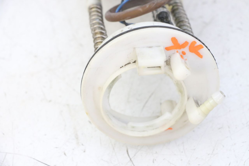 photo de POMPA CARBURANTE PEUGEOT SATELIS 125 (2013 - 2018)