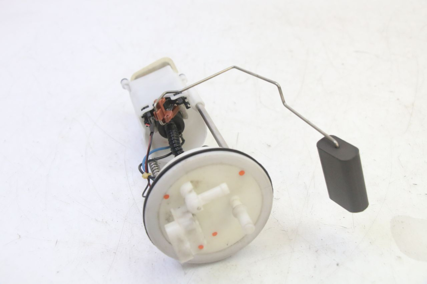 photo de POMPA CARBURANTE PEUGEOT SATELIS 125 (2013 - 2018)