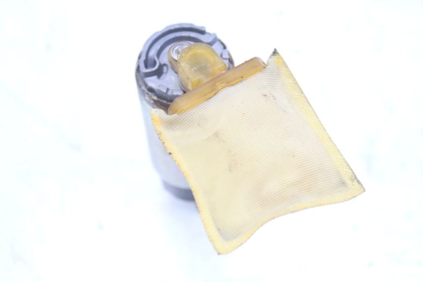 photo de POMPA CARBURANTE TRIUMPH SPRINT ST 955 (1999 - 2001)