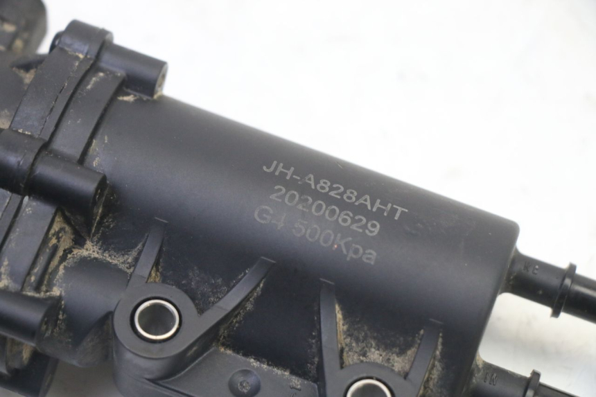 photo de POMPA CARBURANTE PEUGEOT STREETZONE I 2T 50 (2018 - 2020)