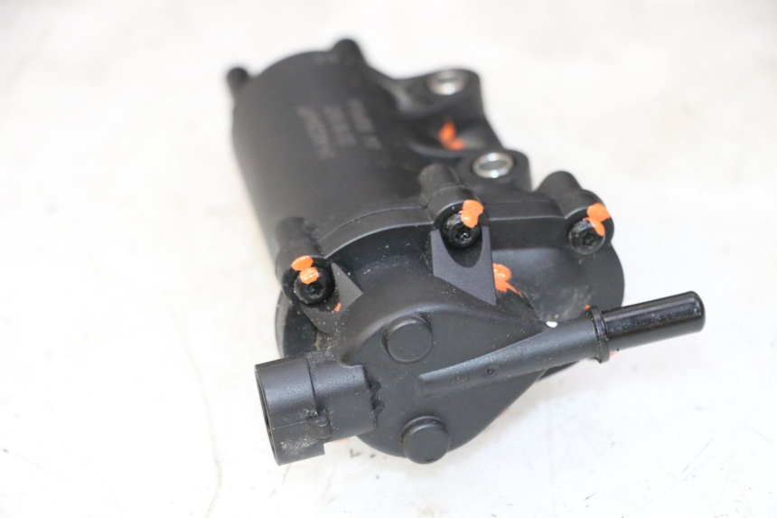 photo de POMPA CARBURANTE PEUGEOT STREETZONE I 2T 50 (2018 - 2020)