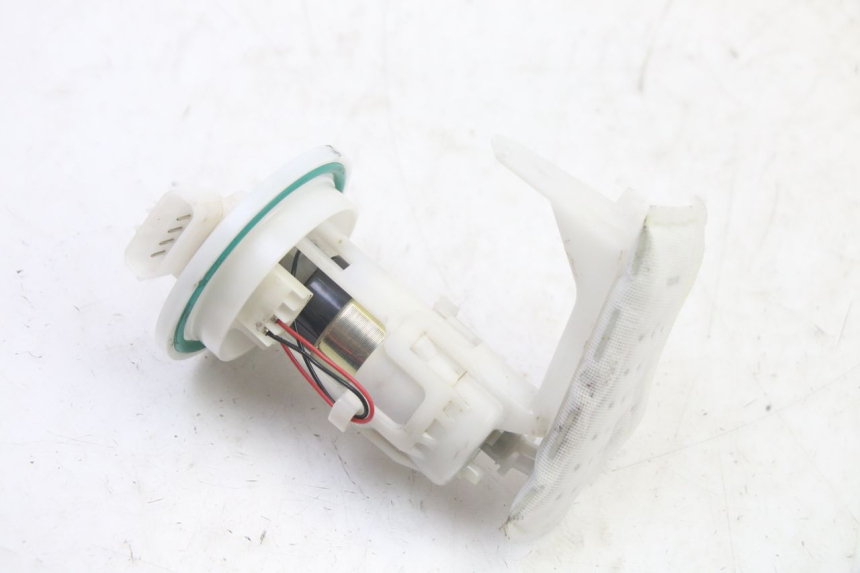 photo de POMPA DEL CARBURANTE APRILIA SXR 50 (2021 - 2023)