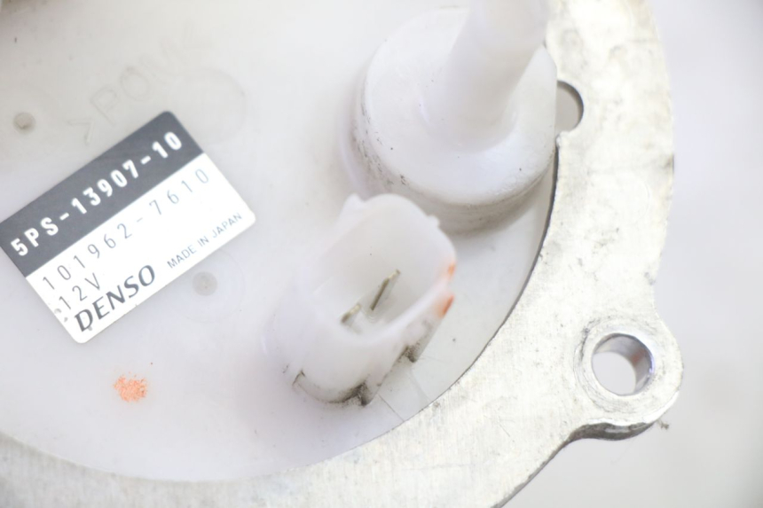 photo de POMPA CARBURANTE YAMAHA TDM ABS 900 (2002 - 2014) - Stato della superficie e materiale