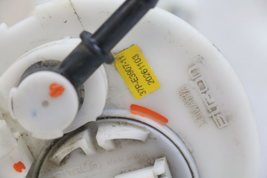 photo de POMPA CARBURANTE YAMAHA X-MAX XMAX 125 (2010 - 2014)