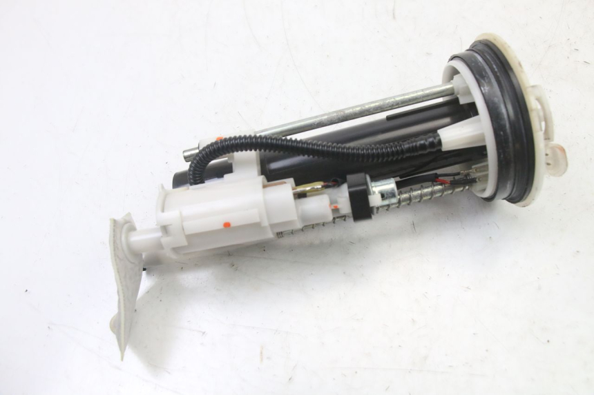 photo de POMPA CARBURANTE YAMAHA X-MAX XMAX 125 (2010 - 2014)