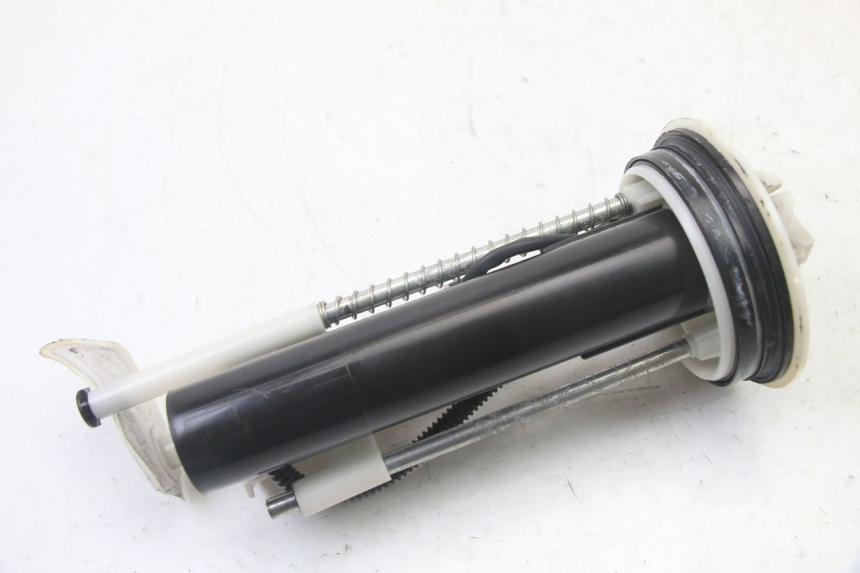 photo de POMPA CARBURANTE YAMAHA X-MAX XMAX 125 (2010 - 2014)
