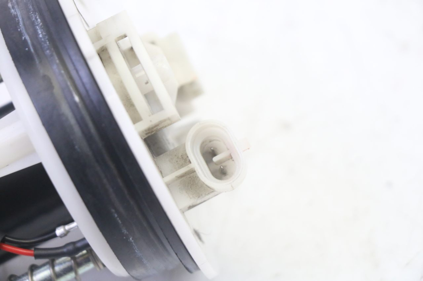 photo de POMPA CARBURANTE YAMAHA X-MAX XMAX 125 (2010 - 2014)