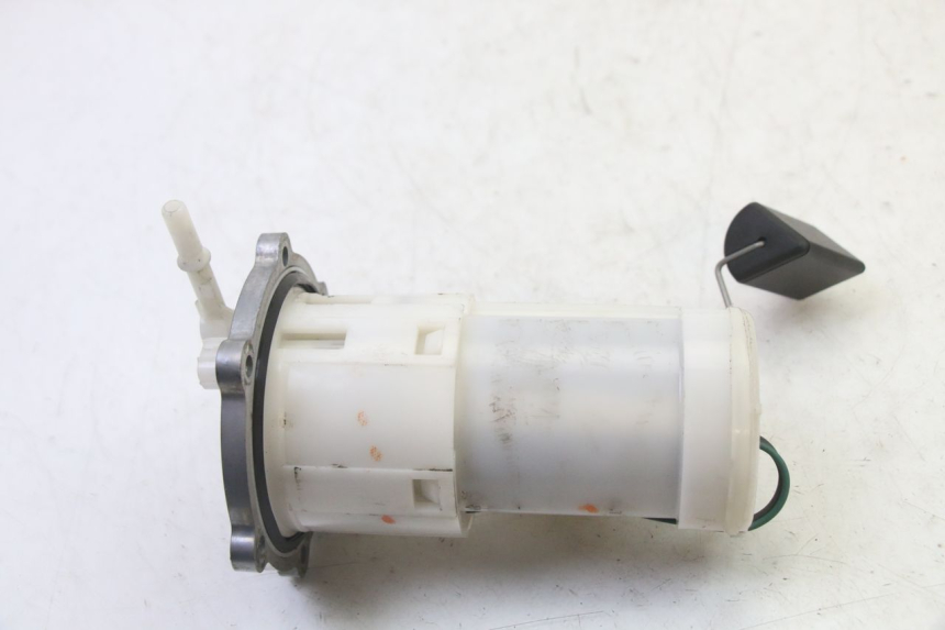 photo de POMPA CARBURANTE YAMAHA XJ6 ABS 600 (2008 - 2016)