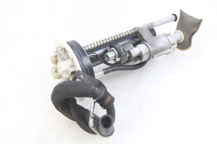 photo de POMPA DEL CARBURANTE YAMAHA XMAX X-MAX 125 (2006 - 2009)