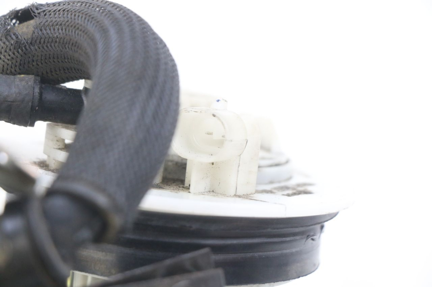 photo de POMPA DEL CARBURANTE YAMAHA XMAX X-MAX 125 (2006 - 2009)