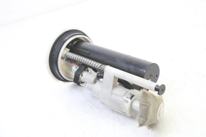 photo de POMPA DEL CARBURANTE YAMAHA XMAX X-MAX 125 (2006 - 2009)