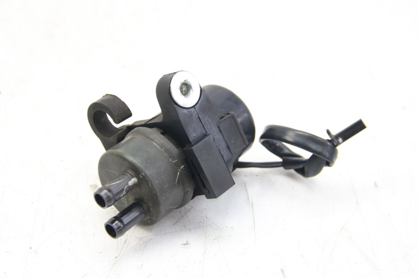 photo de POMPA CARBURANTE YAMAHA FZS FAZER 600 (2001 - 2003)