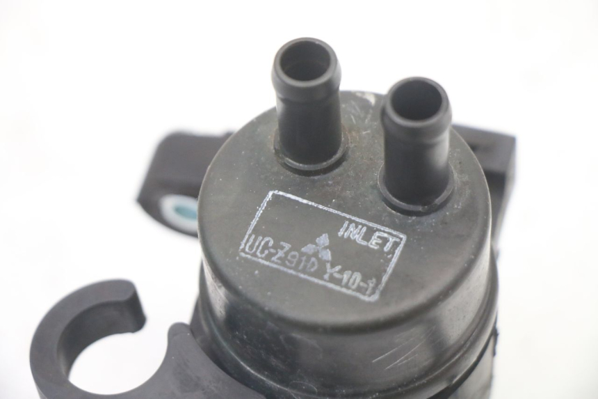 photo de POMPA CARBURANTE YAMAHA FZS FAZER 600 (2001 - 2003)
