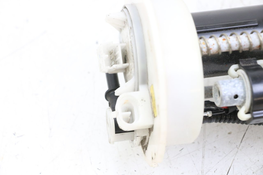 photo de POMPA DEL CARBURANTE YAMAHA NEOS NEO'S 4T 50 (2008 - 2016)