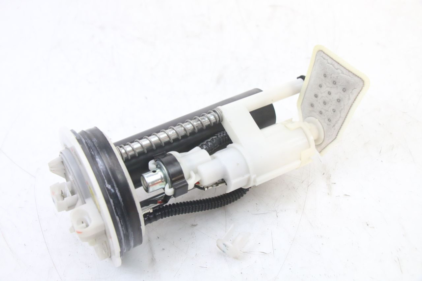 photo de POMPA DEL CARBURANTE YAMAHA NEOS NEO'S 4T 50 (2008 - 2016)
