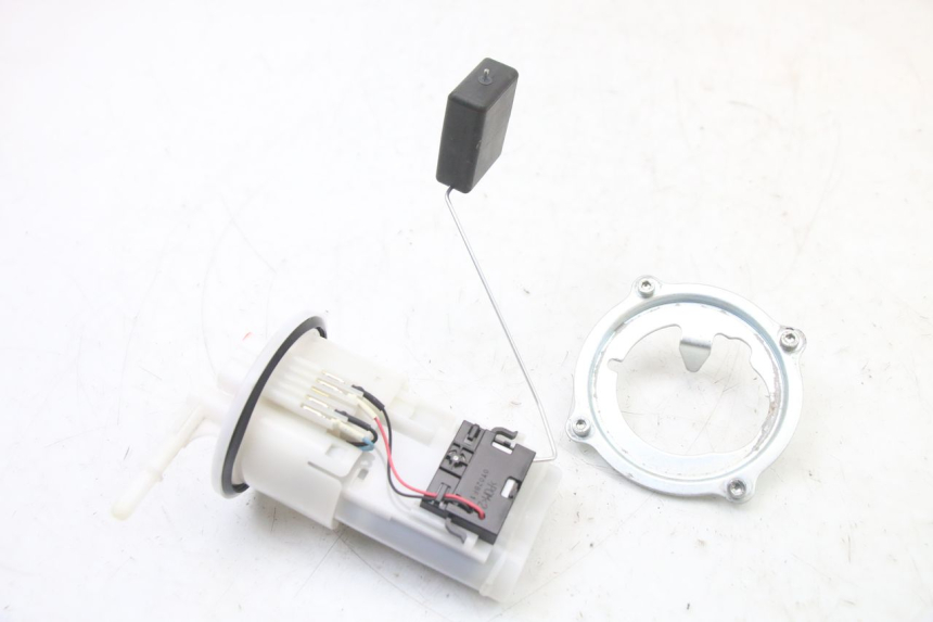 photo de POMPA CARBURANTE YAMAHA TRACER 7 700 (2020 - 2024)
