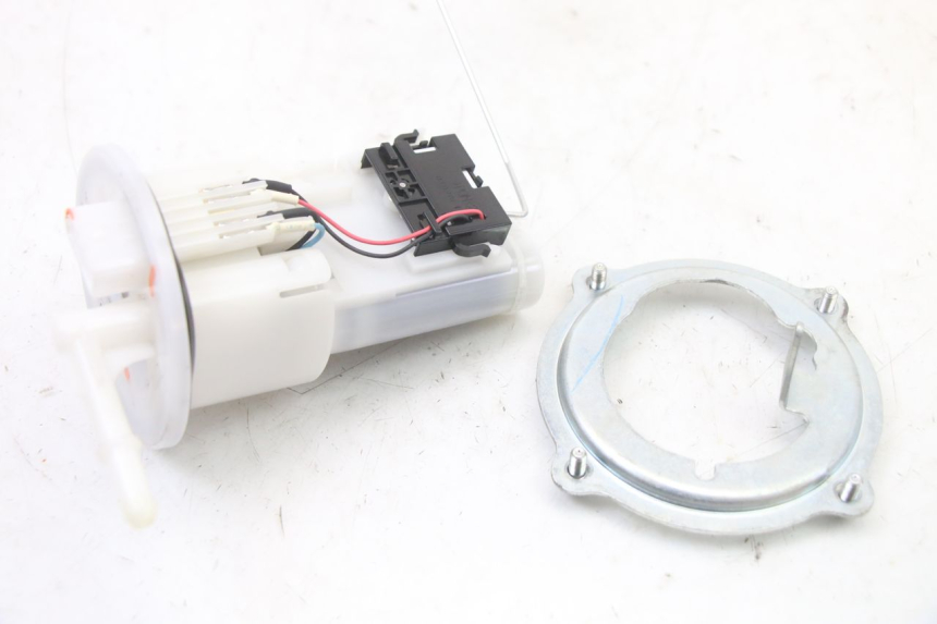 photo de POMPA CARBURANTE YAMAHA TRACER 7 700 (2020 - 2024)